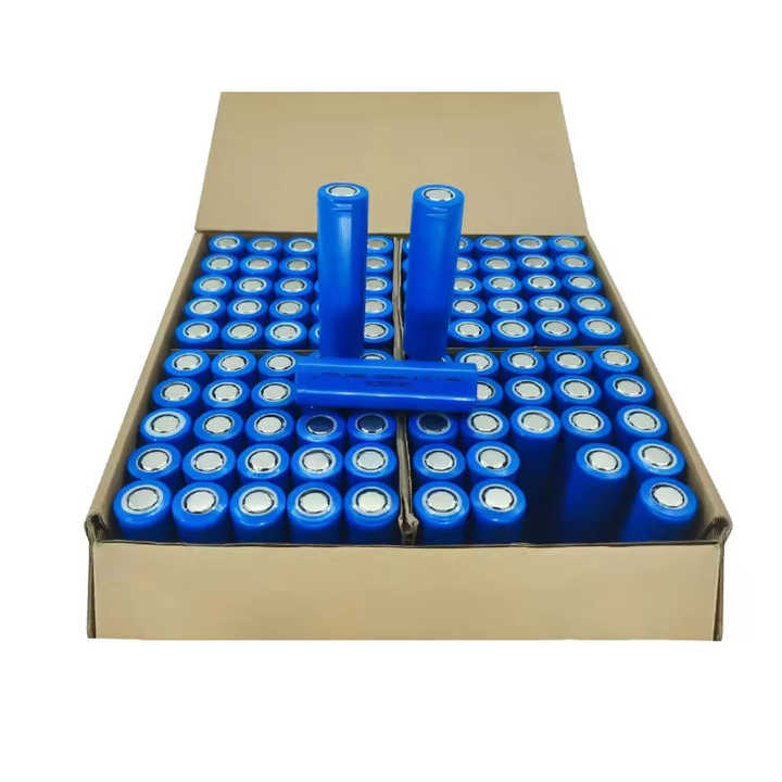 18650 Battery 3.2V 3.7V 2500mAh Rechargeable Cylindrical Storage Cell Pack for Solar Energy, Electric Vehicles, and Consumer Electronics Mottcell