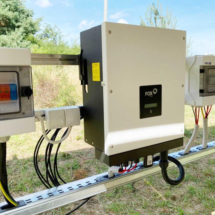 Solar Inverter On-Grid Solar Inverter Three Phase Dual MPPT IP65 String Inverter for Residential and Commercial Photovoltaic Systems FOXESS
