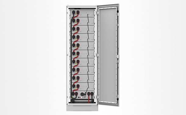 Three Phase Energy Storage Inverter 2 MPPT 4 String Inputs 26A Max Input Support Unbalanced Load UPS On-grid Off-grid Switching Less Than 10ms