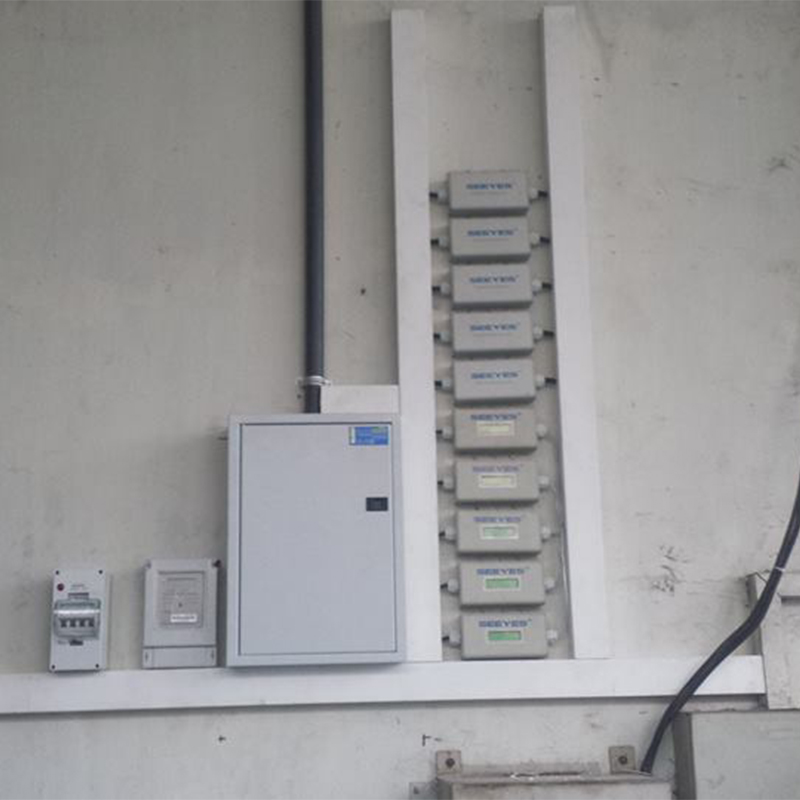 Micro Balcony Solar System 0.6-1.2kw Complete Kit with International Brand Components for Home Energy Solutions