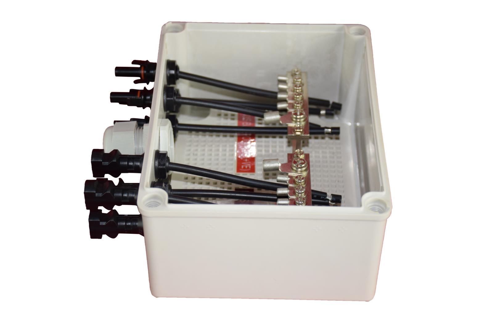 Solar Array Junction Box BL-AJB-MC4 Series IP66 Waterproof ABS/PC Enclosure Outdoor PV System Protection