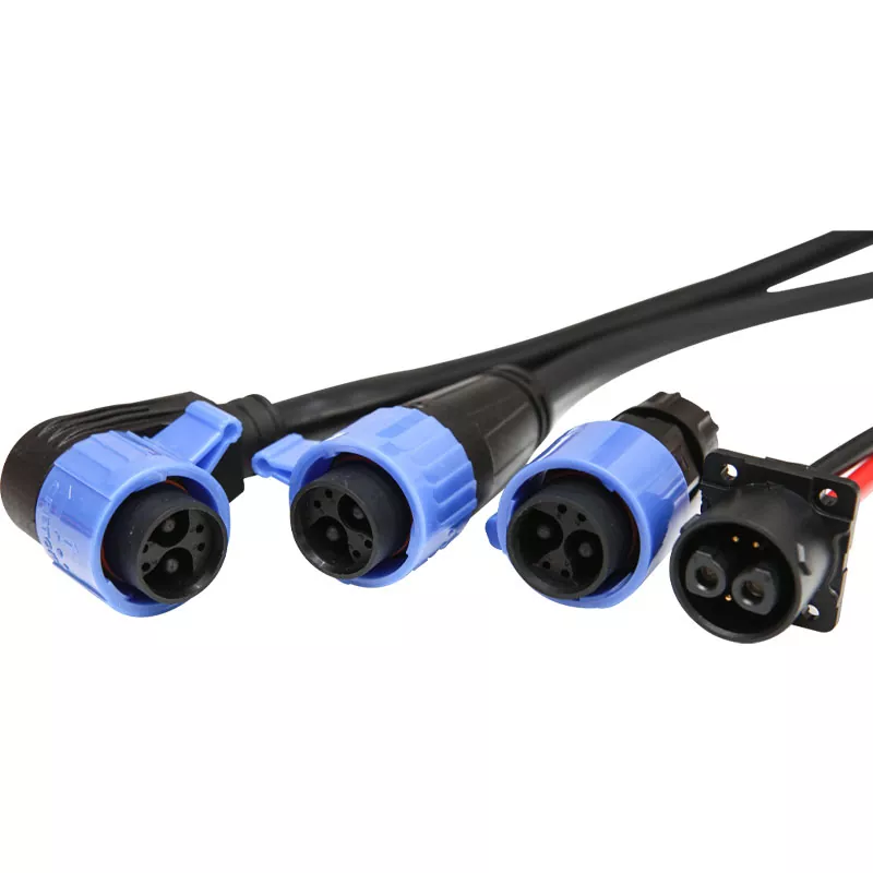 2+4Pin E-Motorcycle Connector 50A Current -40°C~105°C IP67 Mated & Unmated for Electric Motorcycle Charging CRETOP?